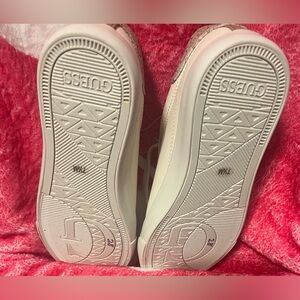 guess shoes